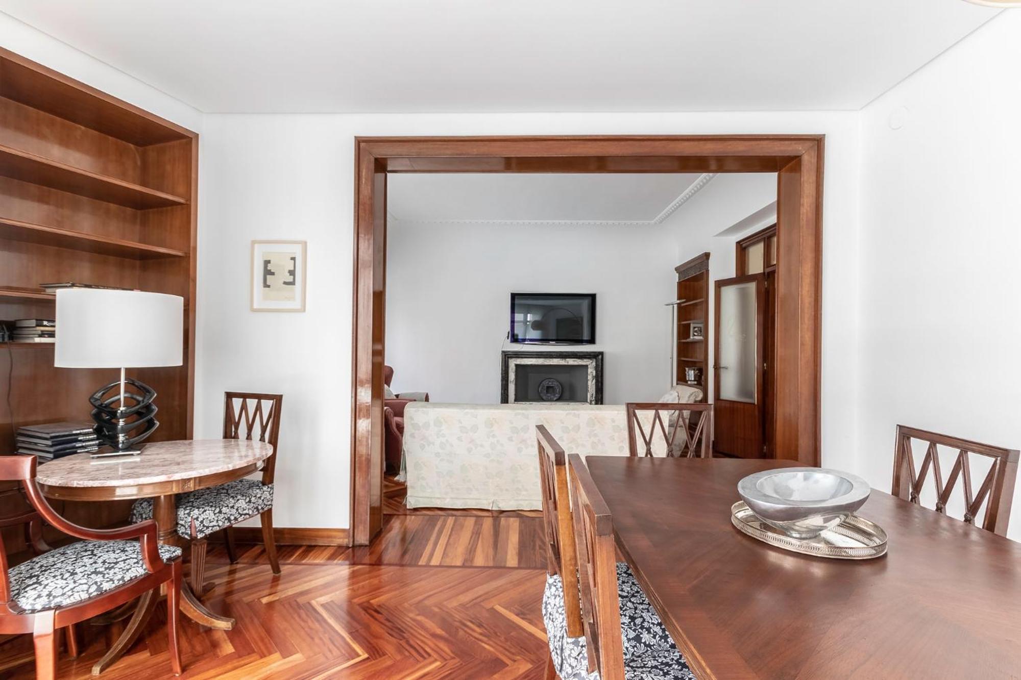 Apartment Elegancia Con Diseno Clasico *